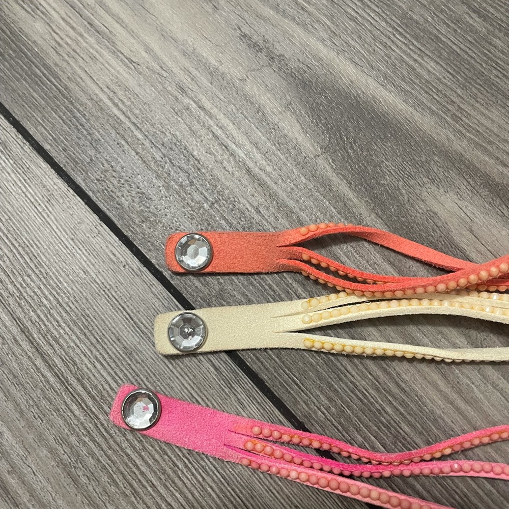 Wraparound bracelets - Picture 3 of 8